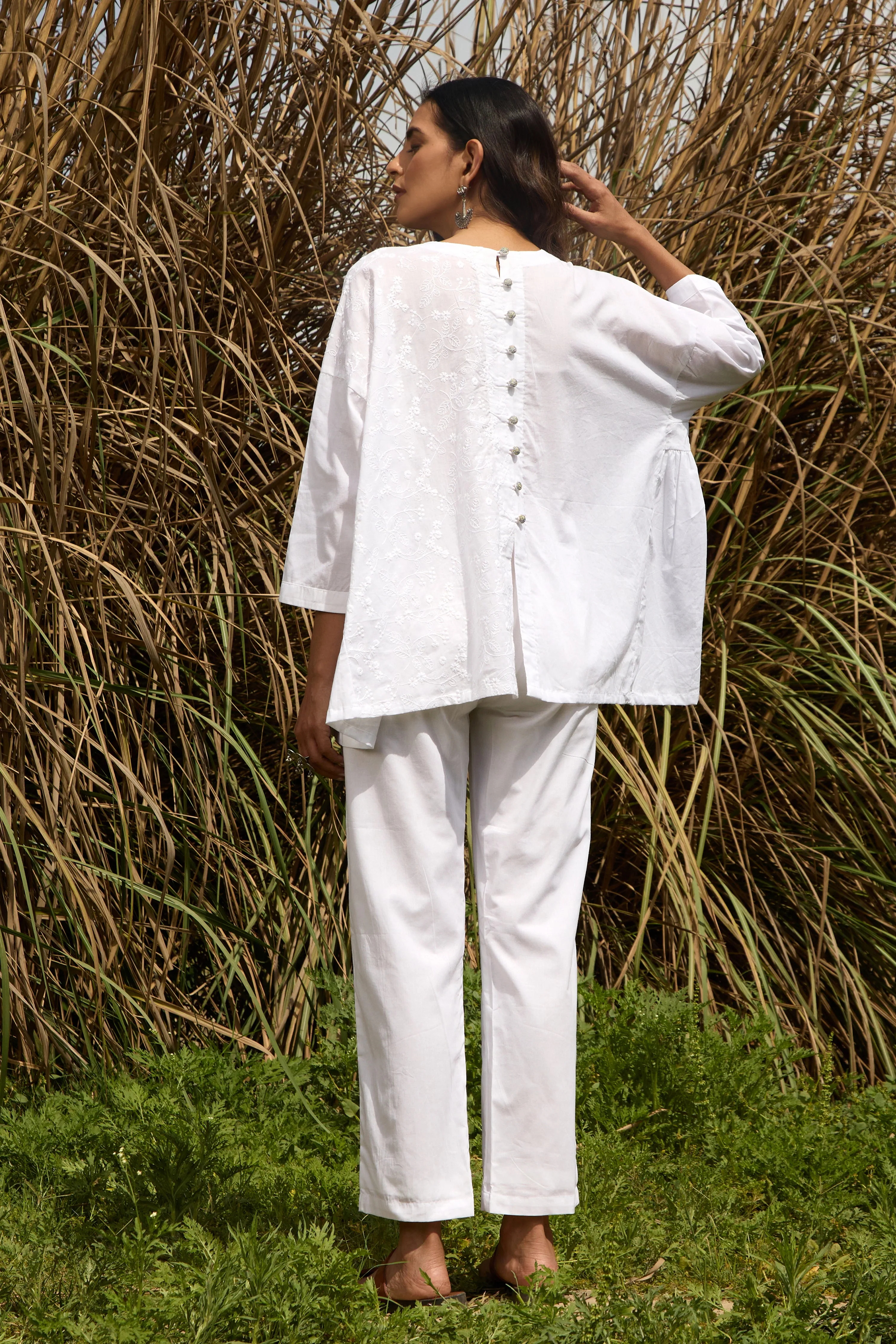 trueBrowns White Cotton Embroidered Relaxed Co-ord Set