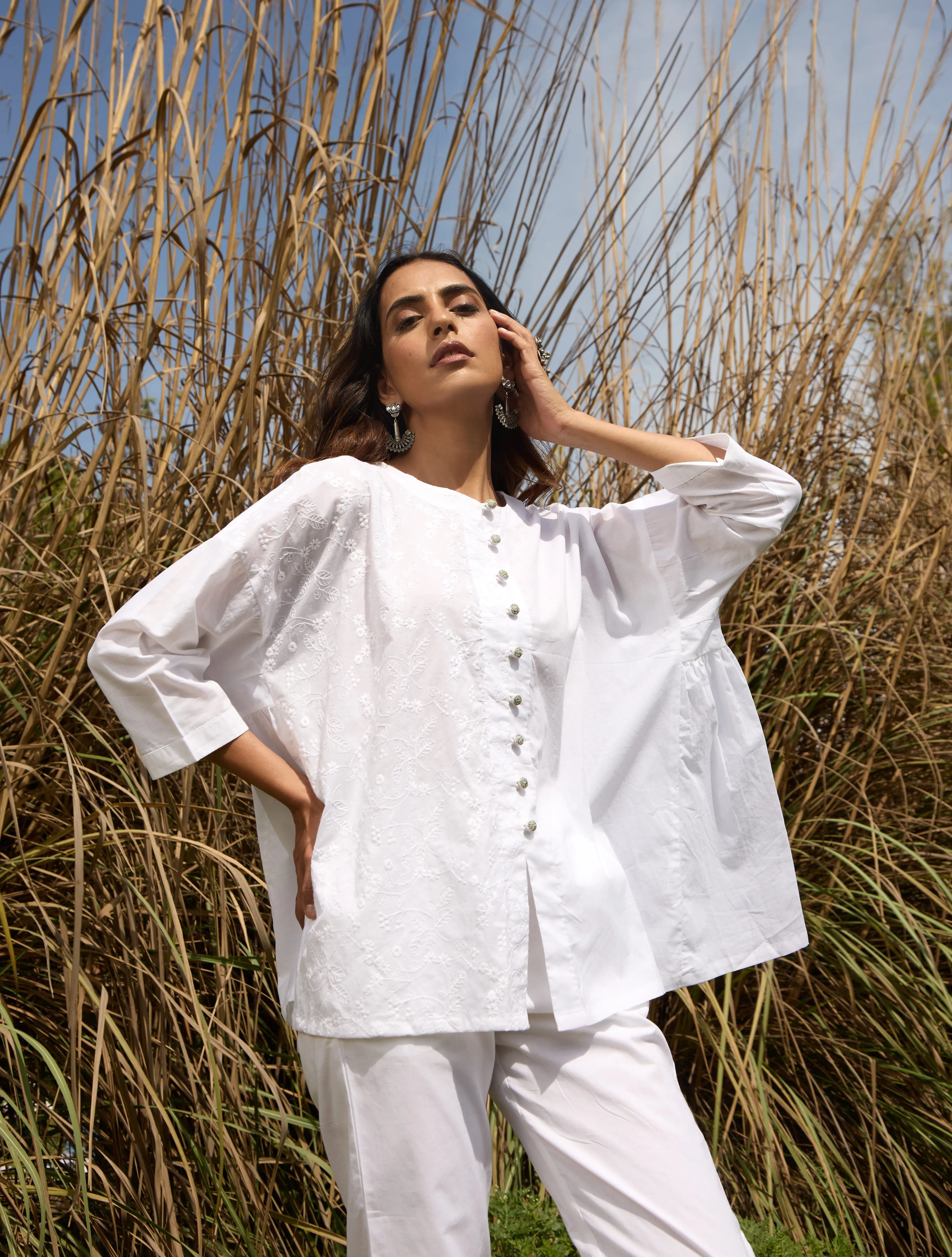 trueBrowns White Cotton Embroidered Relaxed Co-ord Set